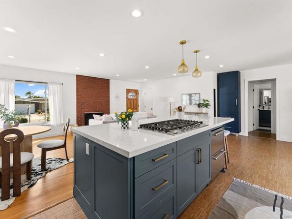 1154 Sapphire Street, San Diego CA 92109
