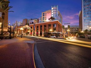 207 5TH Ave 507, San Diego CA 92101