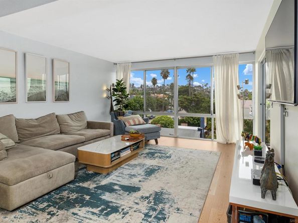 4944 Cass St. 407, San Diego CA 92109