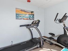 4944 Cass St. 407, San Diego CA 92109