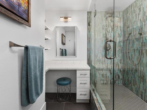 4944 Cass St. 407, San Diego CA 92109