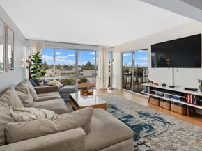 4944 Cass St. 407, San Diego CA 92109