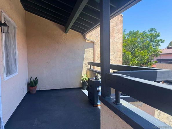 875 W San Ysidro Blvd 14, San Ysidro CA 92173