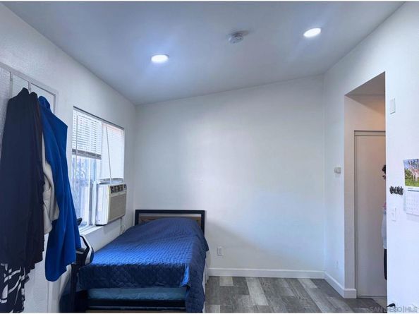 875 W San Ysidro Blvd 14, San Ysidro CA 92173