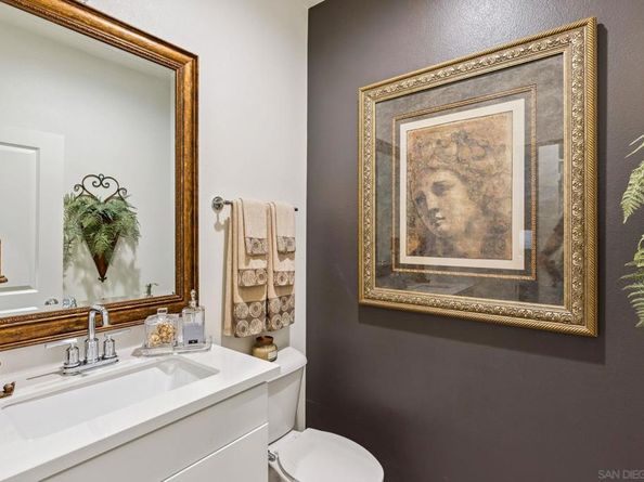 4132 Calle Arbol, Oceanside CA 92057