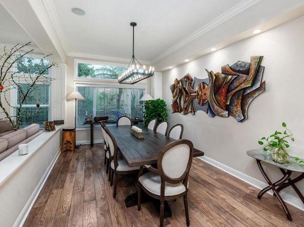 5255 Greenwillow Ln, San Diego CA 92130
