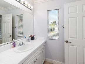 5255 Greenwillow Ln, San Diego CA 92130