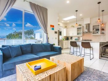 808 Ensenada Ct