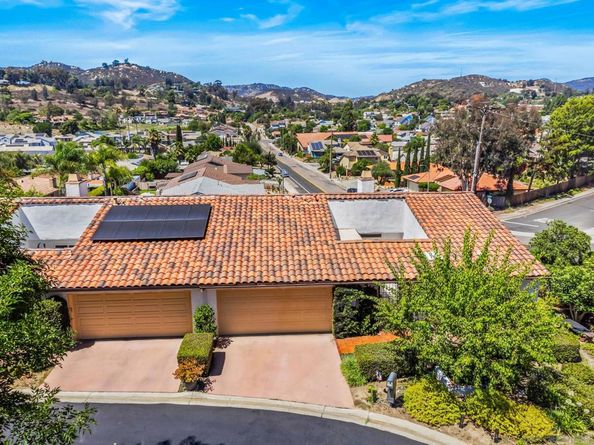 1110 San Jacinto Gln, Escondido CA 92026