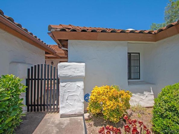 1115 Inspiration Lane, Escondido CA 92025