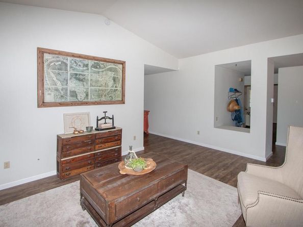 1115 Inspiration Lane, Escondido CA 92025