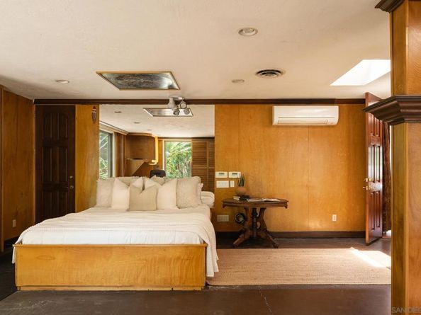 1010 Myrtle Way, San Diego CA 92103