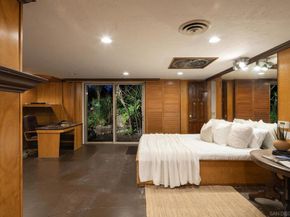 1010 Myrtle Way, San Diego CA 92103