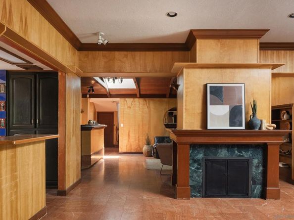 1010 Myrtle Way, San Diego CA 92103