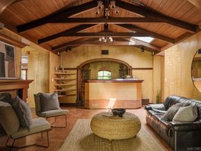 1010 Myrtle Way, San Diego CA 92103