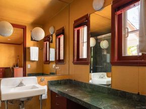 1010 Myrtle Way, San Diego CA 92103