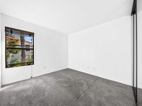 9302 Twin Trails Dr 204, San Diego CA 92129