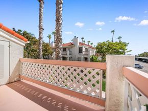 9302 Twin Trails Dr 204, San Diego CA 92129