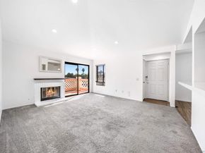 9302 Twin Trails Dr 204, San Diego CA 92129