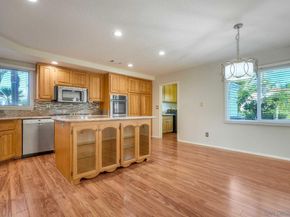 1930 Mountain Valley Lane, Escondido CA 92029