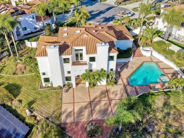 1930 Mountain Valley Lane, Escondido CA 92029