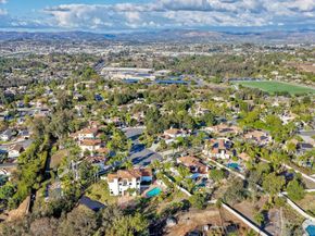 1930 Mountain Valley Lane, Escondido CA 92029