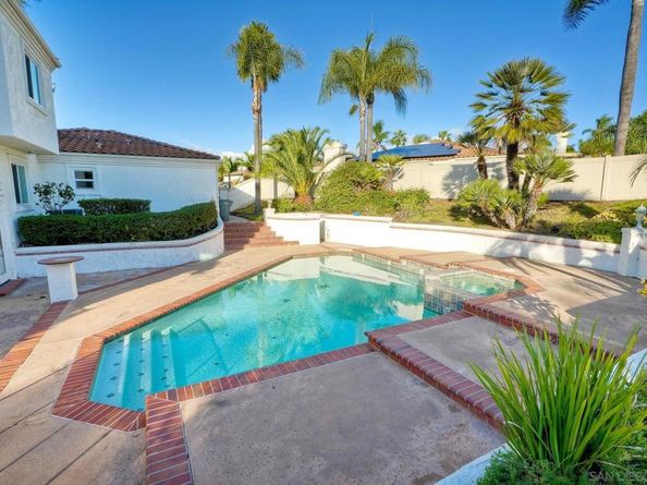 1930 Mountain Valley Lane, Escondido CA 92029