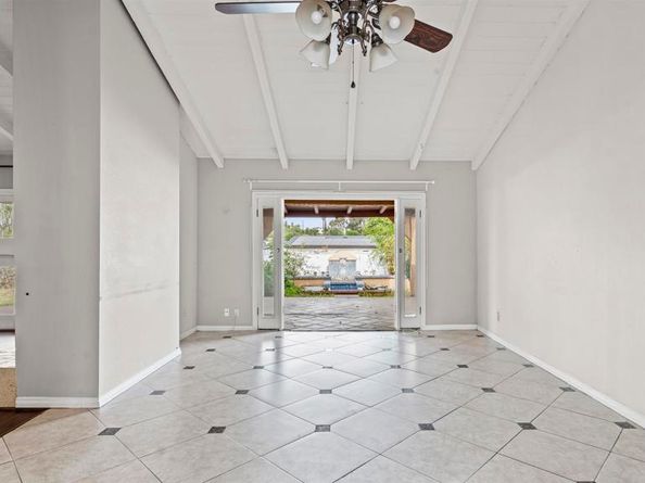 5315 Old Dairy Ct, Bonita CA 91902