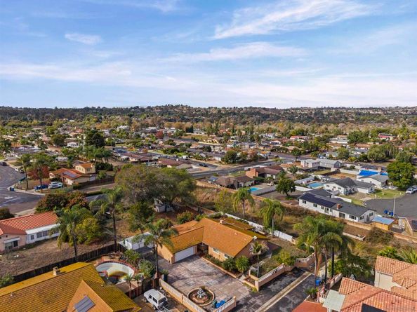 5315 Old Dairy Ct, Bonita CA 91902