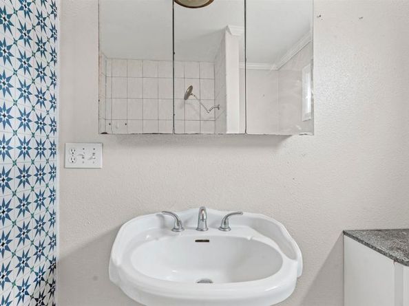 5315 Old Dairy Ct, Bonita CA 91902