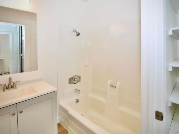 10240 Black Mountain Rd 106, San Diego CA 92126