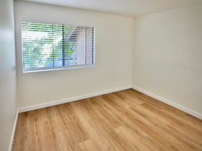 10240 Black Mountain Rd 106, San Diego CA 92126