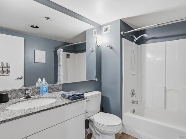 425 W Beech St 314, San Diego CA 92101