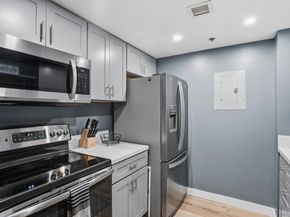 425 W Beech St 314, San Diego CA 92101