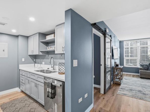 425 W Beech St 314, San Diego CA 92101