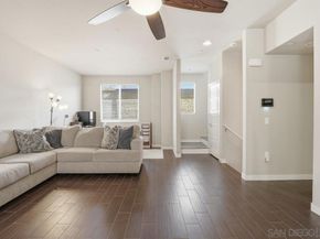 4543 Rainier Ave 19, San Diego CA 92120