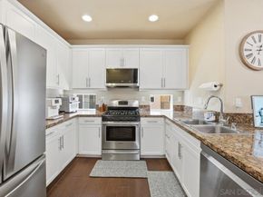 4543 Rainier Ave 19, San Diego CA 92120