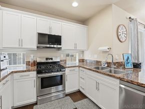 4543 Rainier Ave 19, San Diego CA 92120