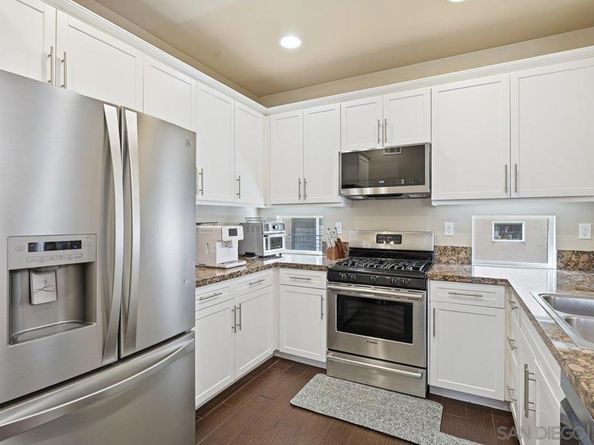 4543 Rainier Ave 19, San Diego CA 92120