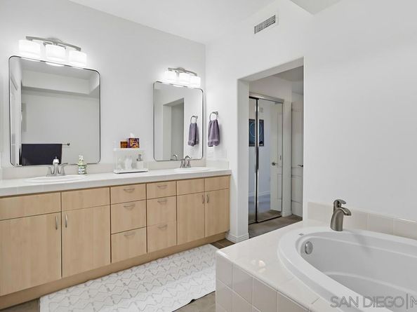 8233 Station Village Ln 2409, San Diego CA 92108