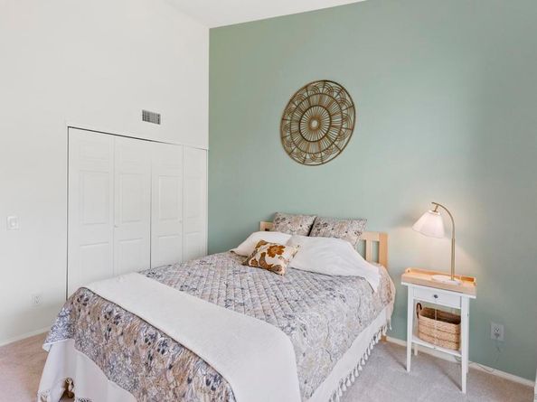 17909 Avenida Alozdra, San Diego CA 92128