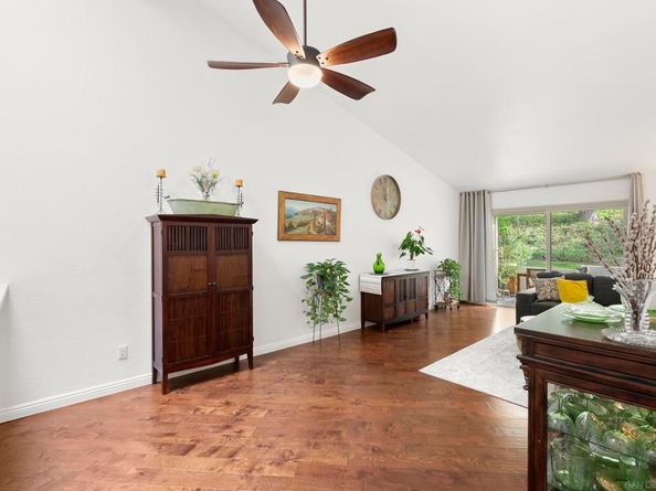 17909 Avenida Alozdra, San Diego CA 92128