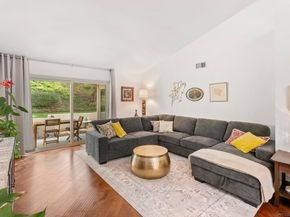 17909 Avenida Alozdra, San Diego CA 92128