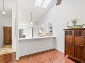 17909 Avenida Alozdra, San Diego CA 92128