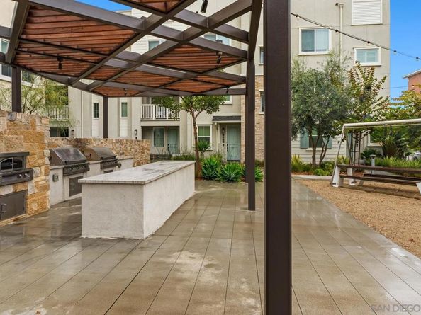 707 S S Mosaic St, Anaheim CA 92805