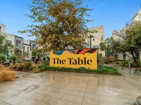 707 S S Mosaic St, Anaheim CA 92805