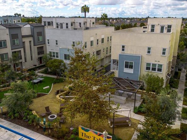 707 S S Mosaic St, Anaheim CA 92805