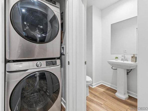 707 S S Mosaic St, Anaheim CA 92805