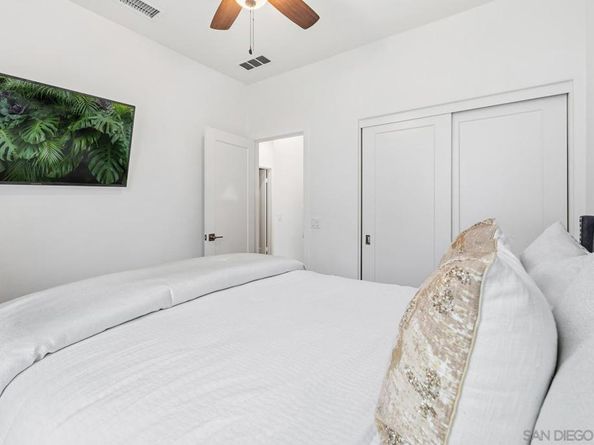 707 S S Mosaic St, Anaheim CA 92805