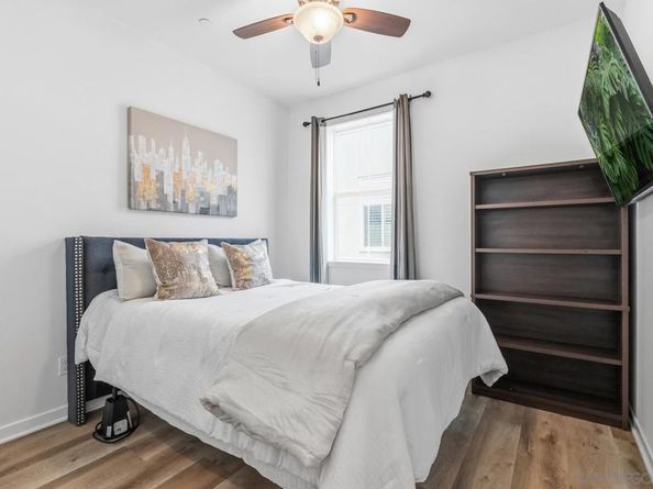 707 S S Mosaic St, Anaheim CA 92805